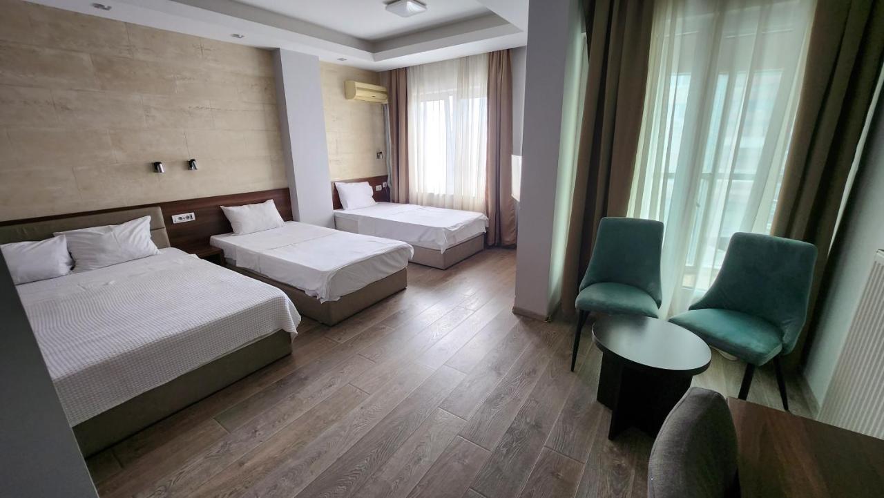 Hotel Rile Men Blue Nis Exterior foto